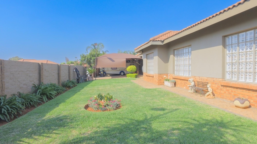 3 Bedroom Property for Sale in Waterkloof A H North West